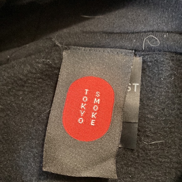 Tokyo Smoke unisex black hoodie - Picture 3 of 5